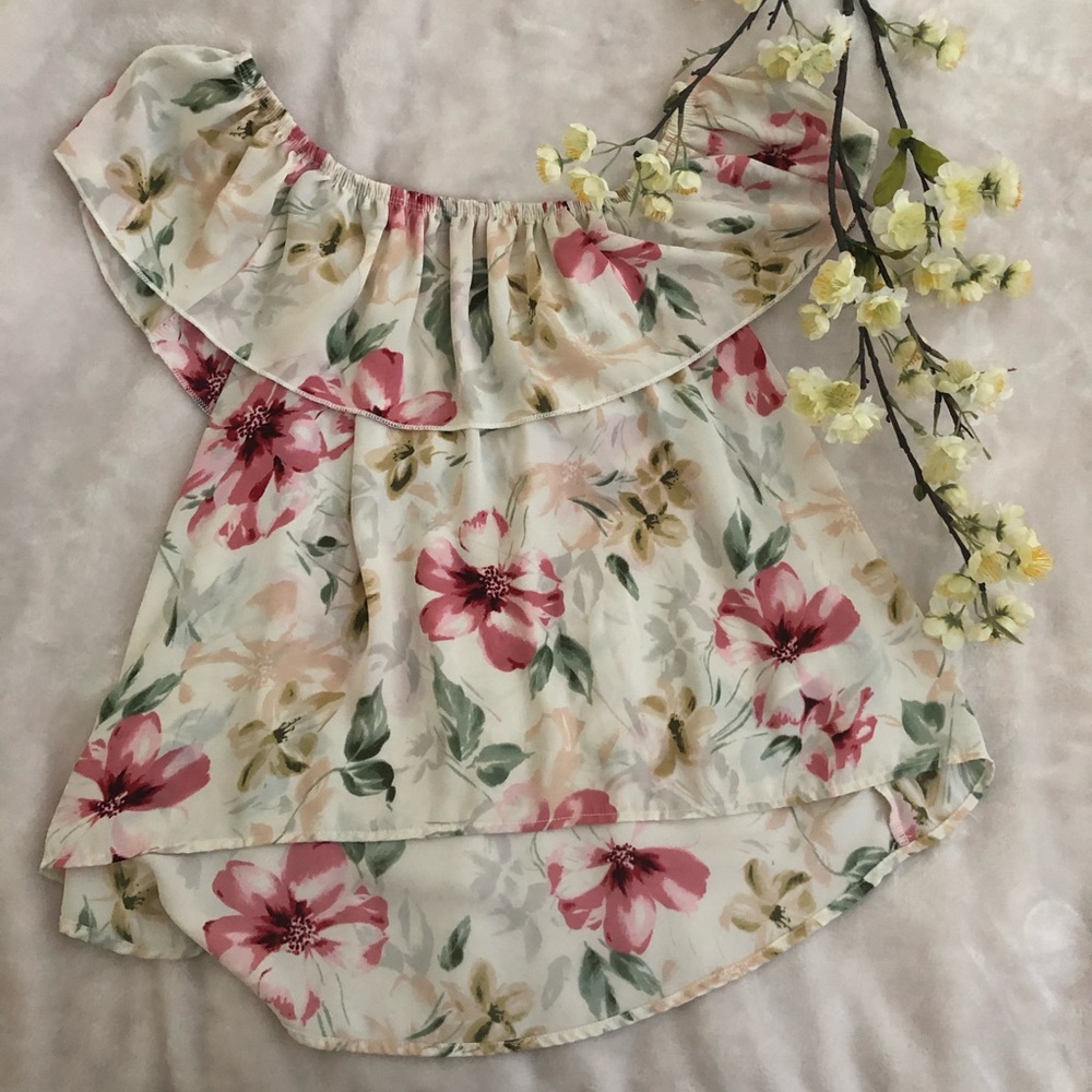 Hollister off the shoulder floral top